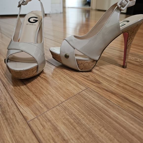 G by Guess Beige and Red Heels - Picture 11 of 12